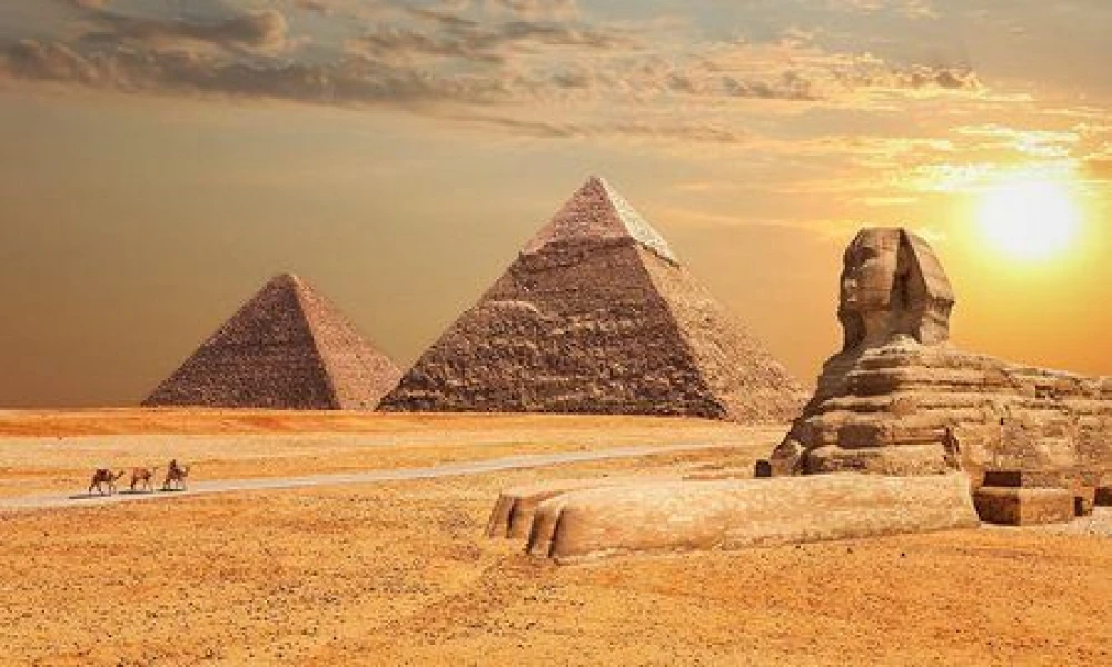 The Great Sphinx and Giza Pyramids